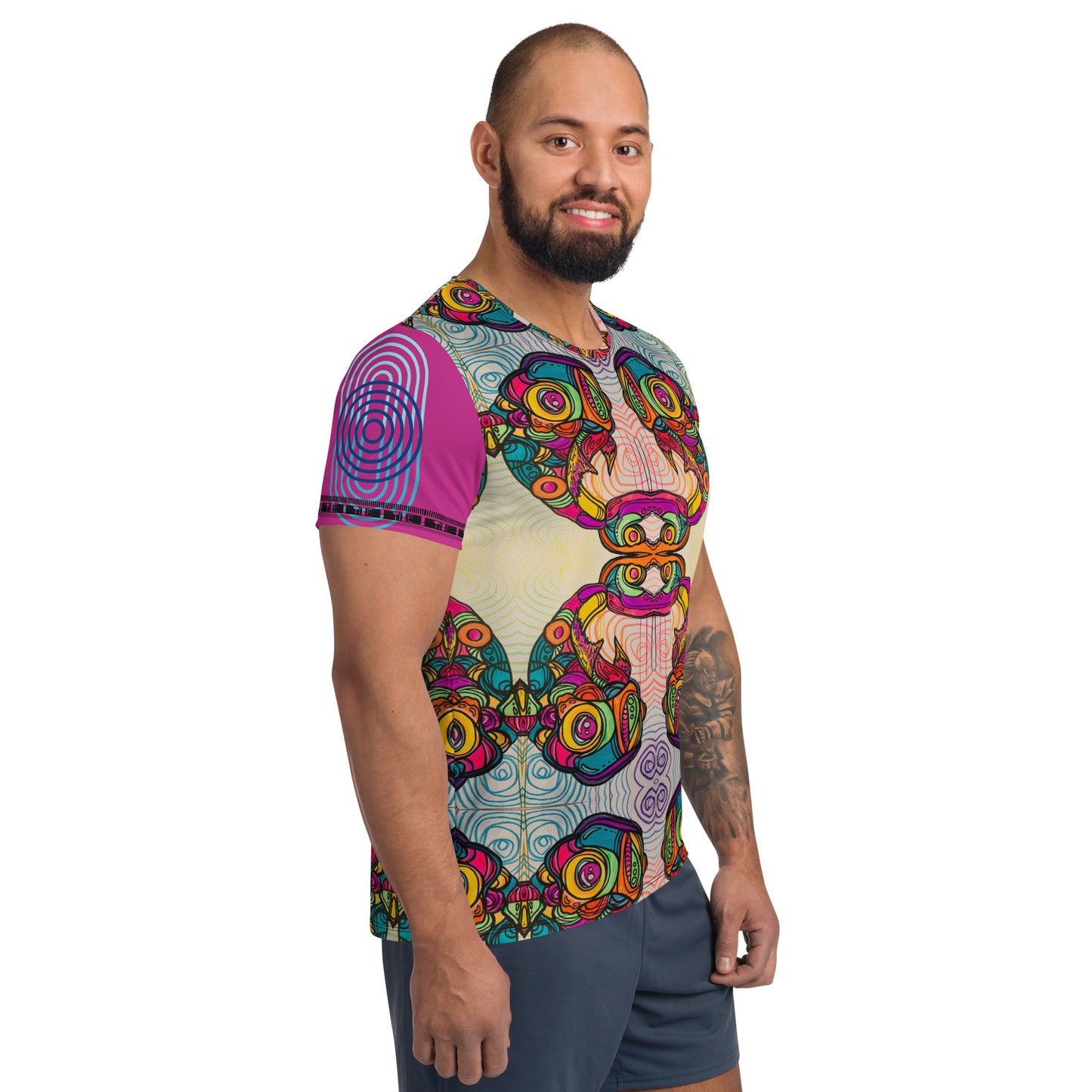 Tite Trippy Fish Tee (M)